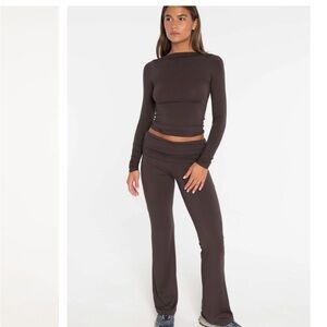 FORM Boat Neck Long Sleeve